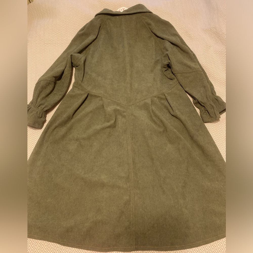 NWT! Umgee cordouroy button front western dress in olive green. Size small. - Picture 2 of 5